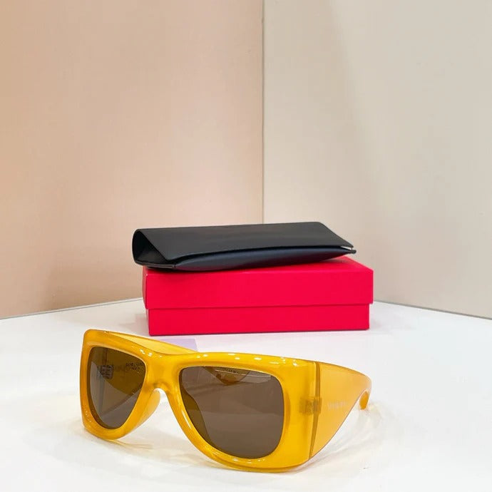 Saint Laurent SL 902 Howl Sunglasses
